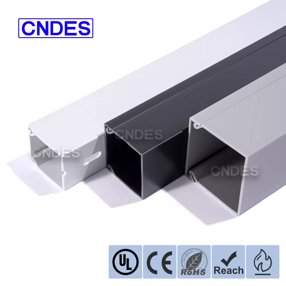 Visiškai uždaras kabelių kanalas yra geriausias saugių ir tvarkingų pramoninių laidų sprendimas